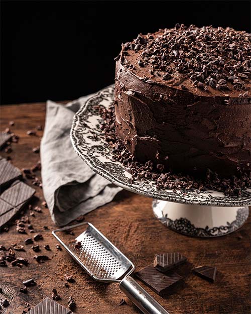 close-up-view-delicious-chocolate-cake-concept